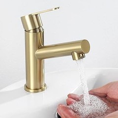 Diferencias entre grifos de lavabo dorados clásicos y modernos