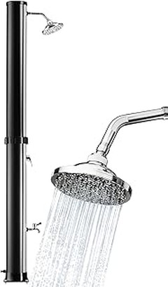 Determina el tamaño ideal de tu ducha solar de exterior